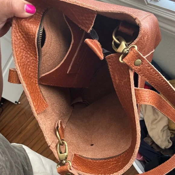 Portland Leather Brown Tote Bag - Picture 3 of 5